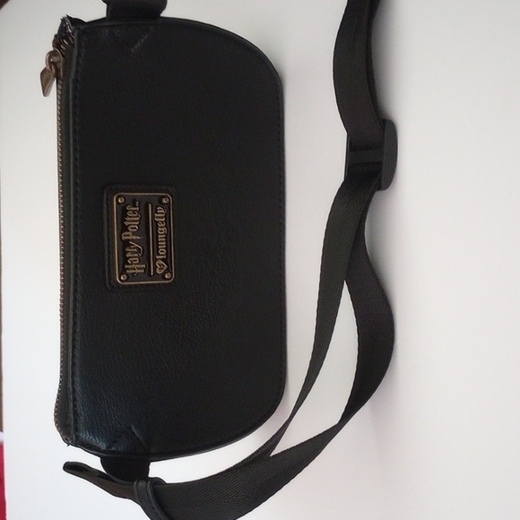 Loungefly Harry Potter Morsmordre Fanny Pack - Picture 5 of 14